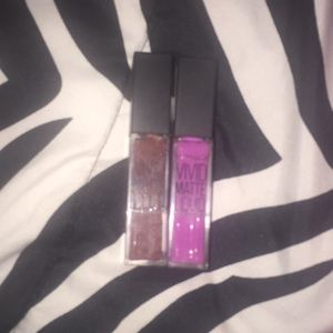Two maybelline vivid matte liquid lipsticks